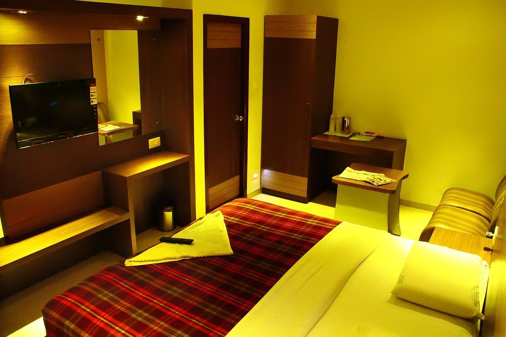 Hotel Vijai Paradise Coimbatore Habitación foto